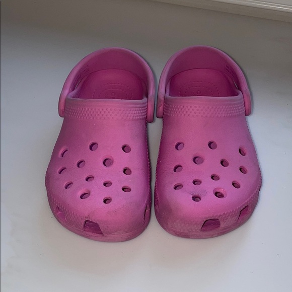 CROCS Kids Water Shoes - Vibrant Pink - Picture 2 of 4